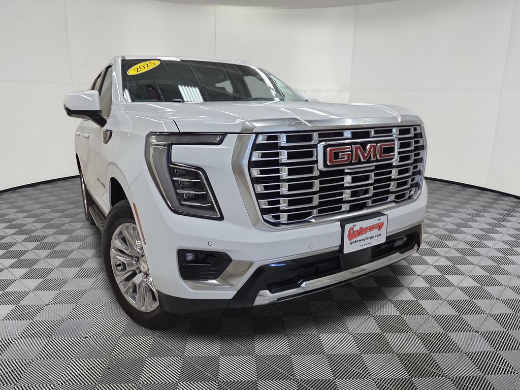 Used 2025 GMC Yukon Denali AWD/4WD image 2