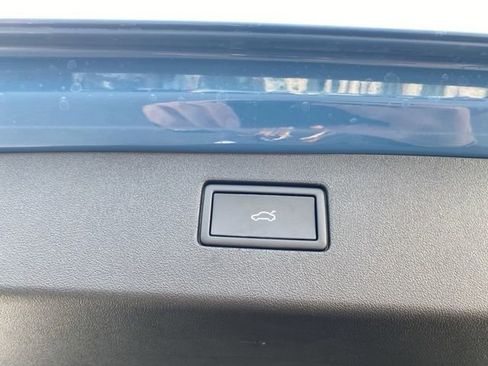 New 2026 Volkswagen Tiguan SE R-Line image 66