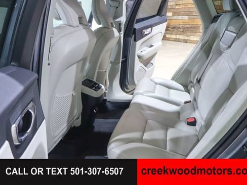 Used 2020 Volvo XC60 T6 Inscription AWD/4WD image 13