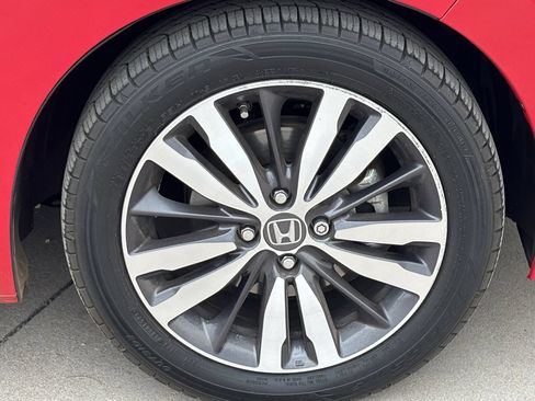 Certified 2017 Honda Fit EX image 7