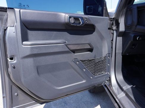 Certified 2025 Ford Bronco Badlands AWD/4WD image 8
