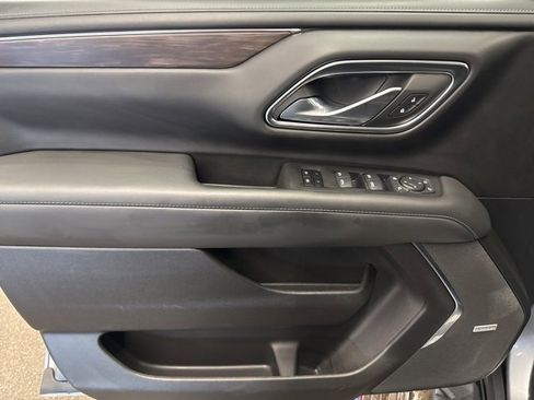 Used 2023 Chevrolet Tahoe Z71 w/ Luxury Package image 10