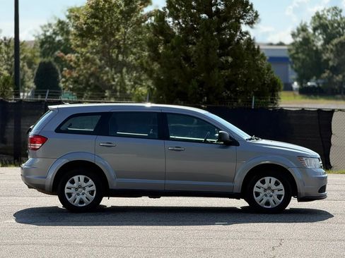 Used 2015 Dodge Journey American Value Package w/ Flexible Seating Group FWD image 7