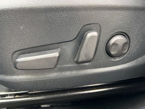 Certified 2024 Kia Seltos EX AWD/4WD image 32
