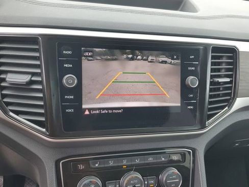 Used 2023 Volkswagen Atlas SE image 26