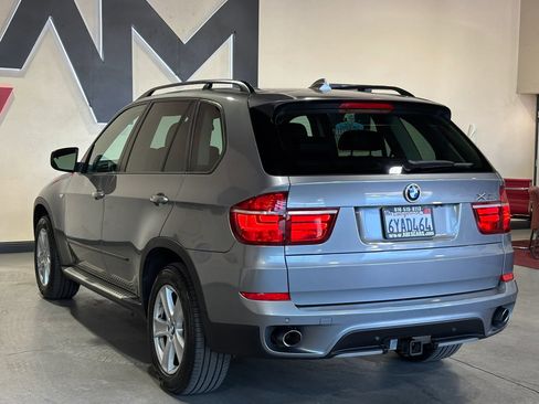 Used 2012 BMW X5 xDrive35d AWD/4WD image 7