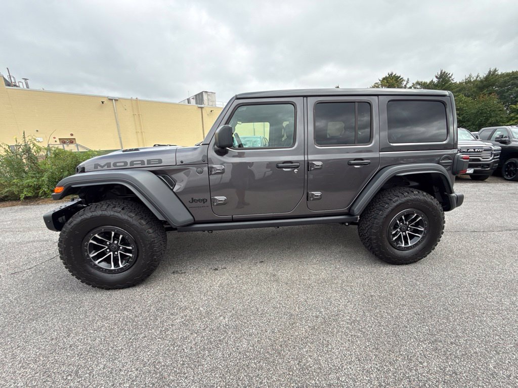 Used 2026 Jeep Wrangler Unlimited Rubicon 392 w/ Quick Order Package 27X Moab AWD/4WD image 2
