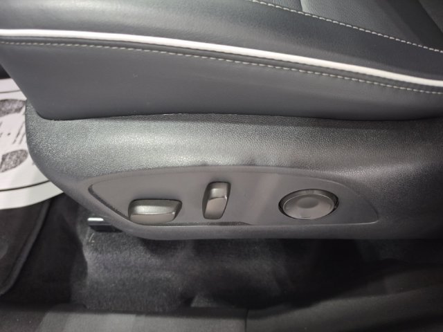 Used 2026 Buick Enclave Preferred AWD/4WD image 22
