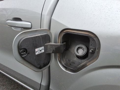 Certified 2024 Chevrolet Colorado Z71 w/ Z71 Convenience Package 2 image 12