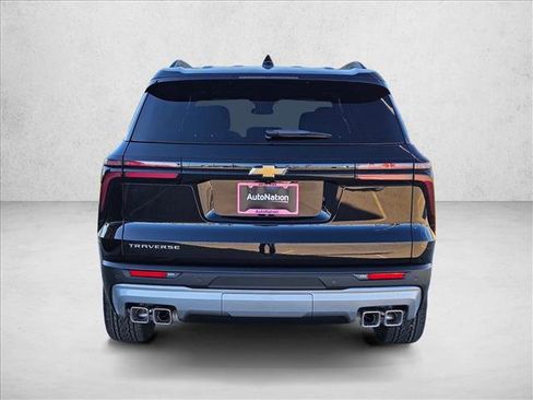 New 2026 Chevrolet Traverse LT w/ Sun and Wheel Package image 8