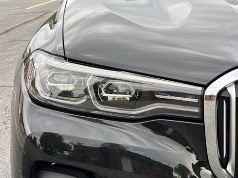 Used 2019 BMW X7 xDrive40i w/ Cold Weather Package image 8