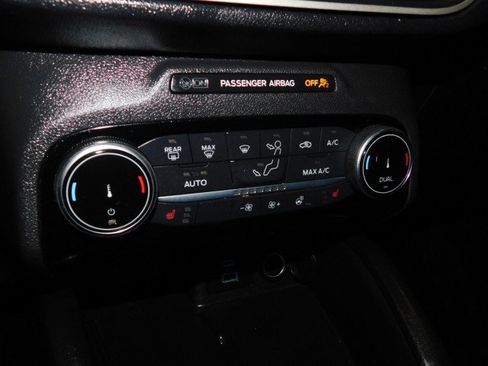 Used 2022 Ford Escape SEL w/ Technology Package image 23