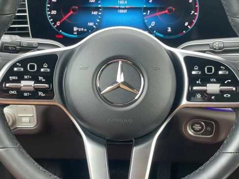 Used 2023 Mercedes-Benz GLE 350 4MATIC image 23