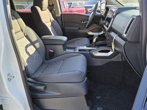 New 2026 Nissan Frontier SV w/ Tow Package image 13