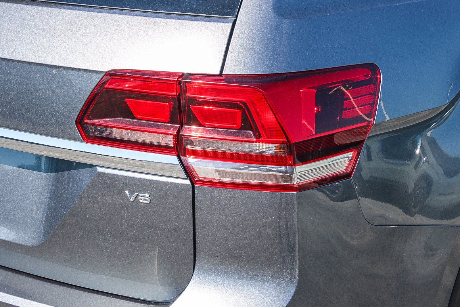 Used 2019 Volkswagen Atlas SE w/ Towing Package FWD image 10
