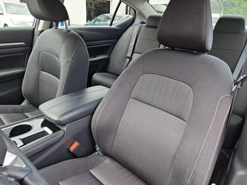 Used 2023 Nissan Altima 2.5 SV image 22