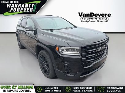Used 2022 GMC Acadia SLE w/ Driver Convenience Package