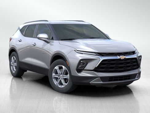 New 2026 Chevrolet Blazer LT AWD/4WD image 8