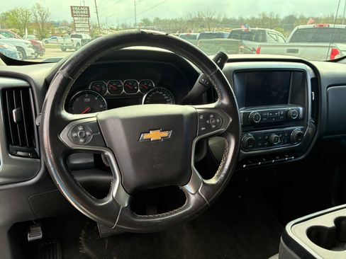Used 2017 Chevrolet Silverado 1500 LT w/ All Star Edition AWD/4WD image 6