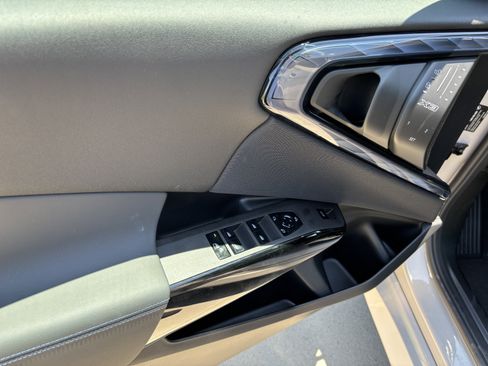 New 2025 BMW X3 M50 w/ Premium Package image 13