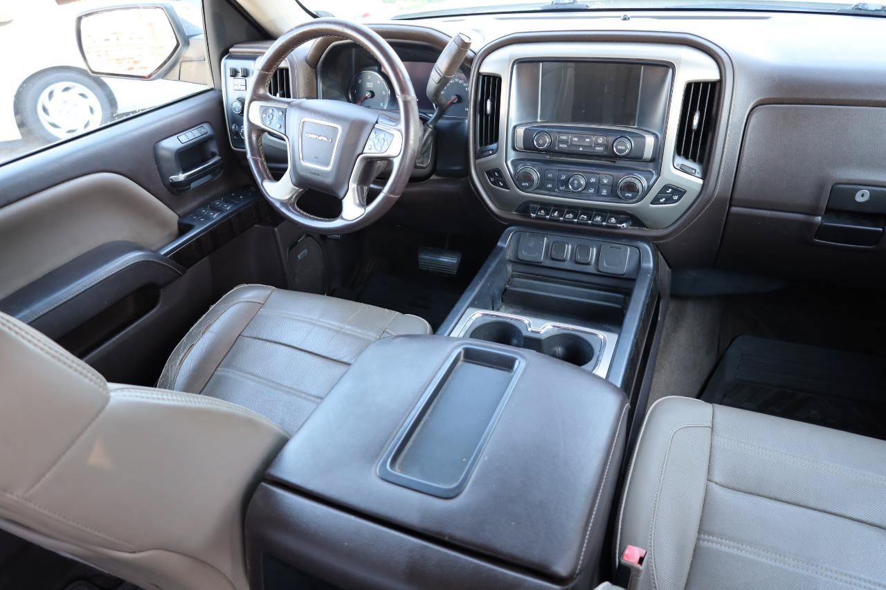 Used 2015 GMC Sierra 1500 Denali w/ Driver Alert Package AWD/4WD image 10