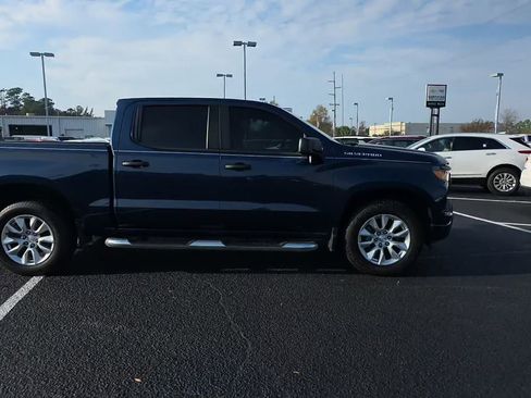 Used 2022 Chevrolet Silverado 1500 Custom image 14