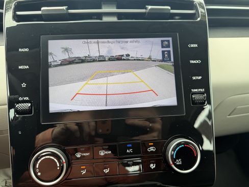 Used 2022 Hyundai Tucson SE FWD image 20