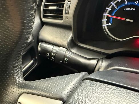 Used 2019 Toyota 4Runner 4WD image 25