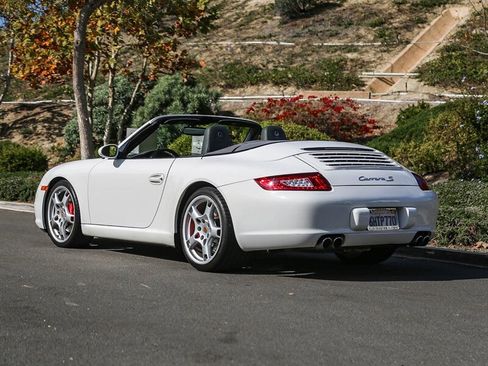 Used 2006 Porsche 911 Carrera S image 4