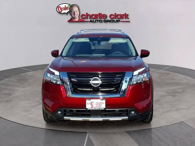 Certified 2024 Nissan Pathfinder SL w/ Cargo Package FWD image 8