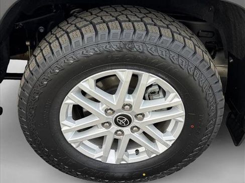 Certified 2023 Toyota Sequoia SR5 w/ SR5 Premium Package AWD/4WD image 10