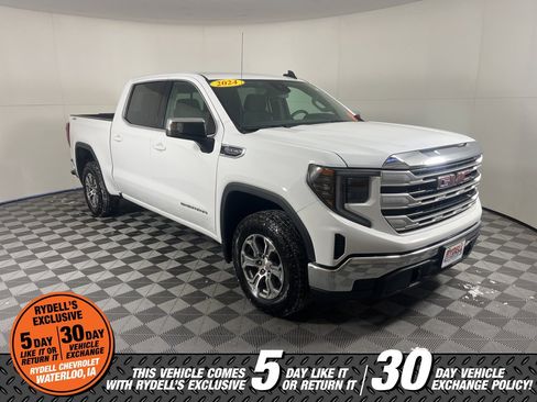 Used 2024 GMC Sierra 1500 SLE w/ Preferred Package image 1