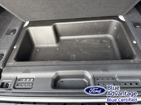 Used 2022 Jeep Wrangler Unlimited Rubicon w/ Cold Weather Group image 43