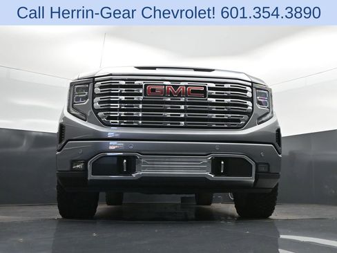 Used 2023 GMC Sierra 1500 Denali w/ Denali Reserve Package AWD/4WD image 48