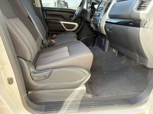 Used 2021 Nissan Titan SV w/ Off Road Protection Package image 26