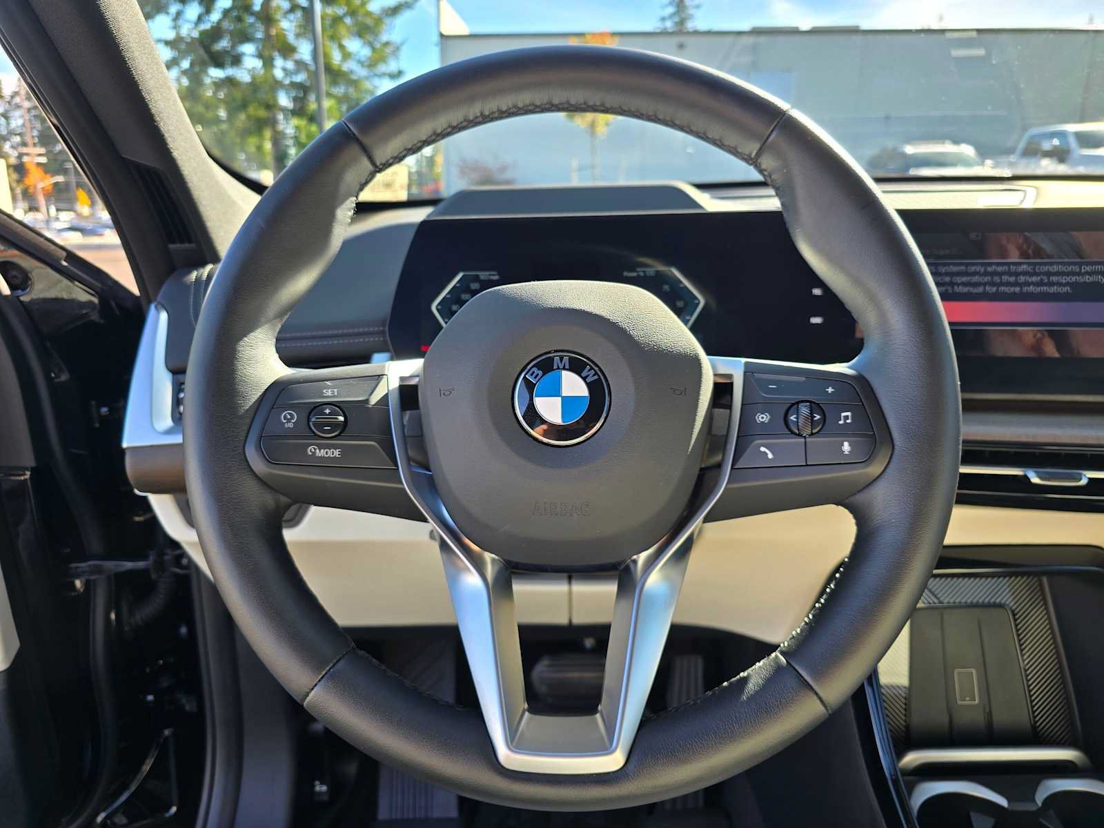 Used 2026 BMW X1 xDrive28i w/ Technology Package AWD/4WD image 23