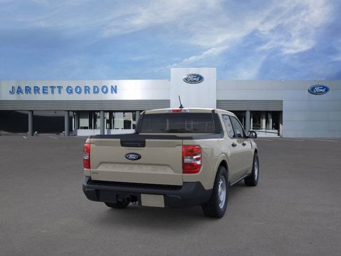 New 2025 Ford Maverick XL image 8