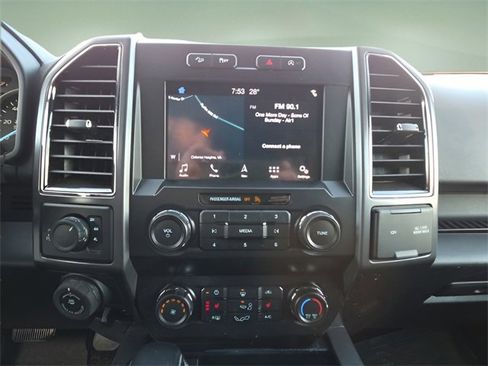 Used 2019 Ford F150 XLT w/ Equipment Group 302A Luxury image 34