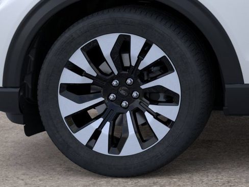 New 2026 Ford Explorer Platinum AWD/4WD image 19