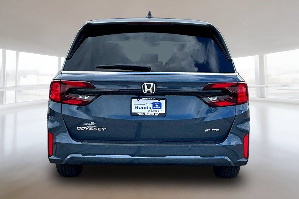 New 2027 Honda Odyssey Elite image 4