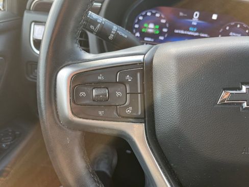 Used 2023 Chevrolet Tahoe Z71 w/ Z71 Off-Road Package AWD/4WD image 18