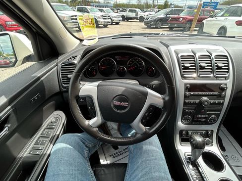 Used 2012 GMC Acadia SLT AWD/4WD image 30