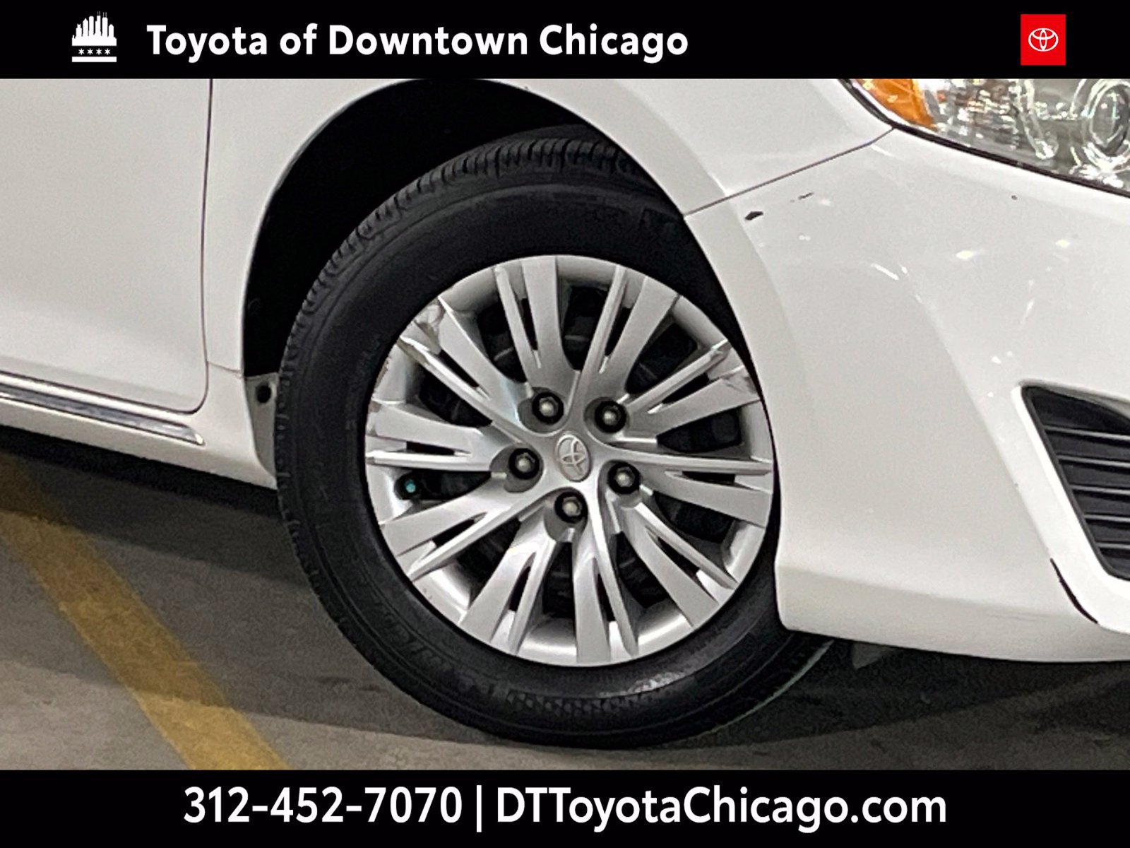 Used 2012 Toyota Camry LE FWD image 2