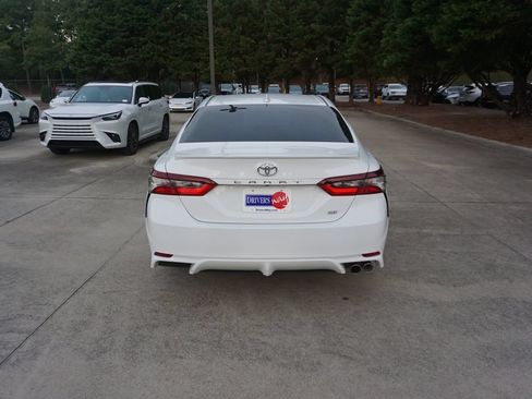 Used 2024 Toyota Camry SE FWD image 20