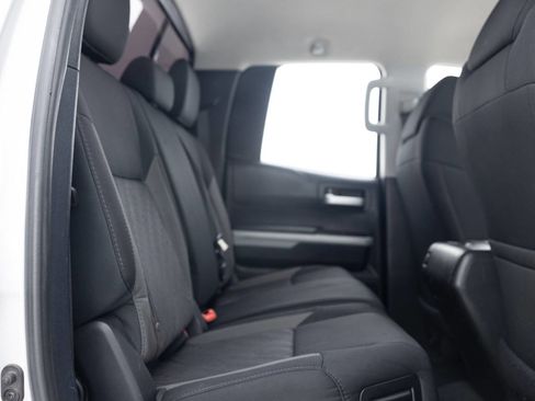 Used 2015 Toyota Tundra SR5 w/ SR5 Upgrade Package image 36