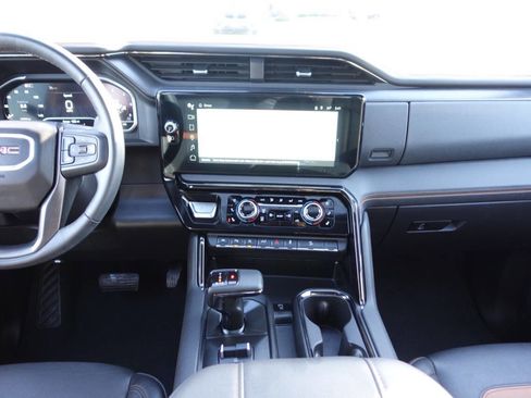 Used 2024 GMC Sierra 1500 AT4 image 48