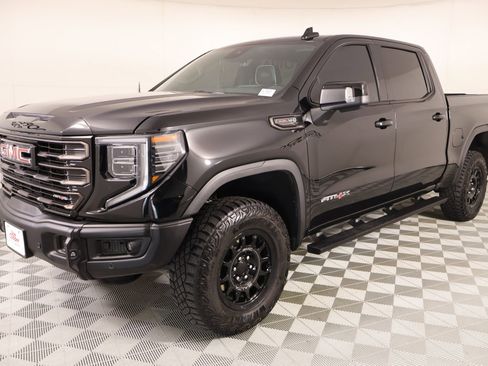 Used 2024 GMC Sierra 1500 AT4X w/ AT4X AEV Edition image 11