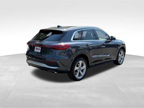 Used 2025 Audi Q5 Premium Plus AWD/4WD image 9