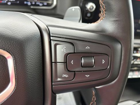 Used 2023 GMC Sierra 1500 AT4 w/ Technology Package AWD/4WD image 25