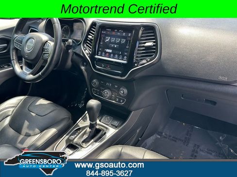 Used 2019 Jeep Cherokee Limited AWD/4WD image 17